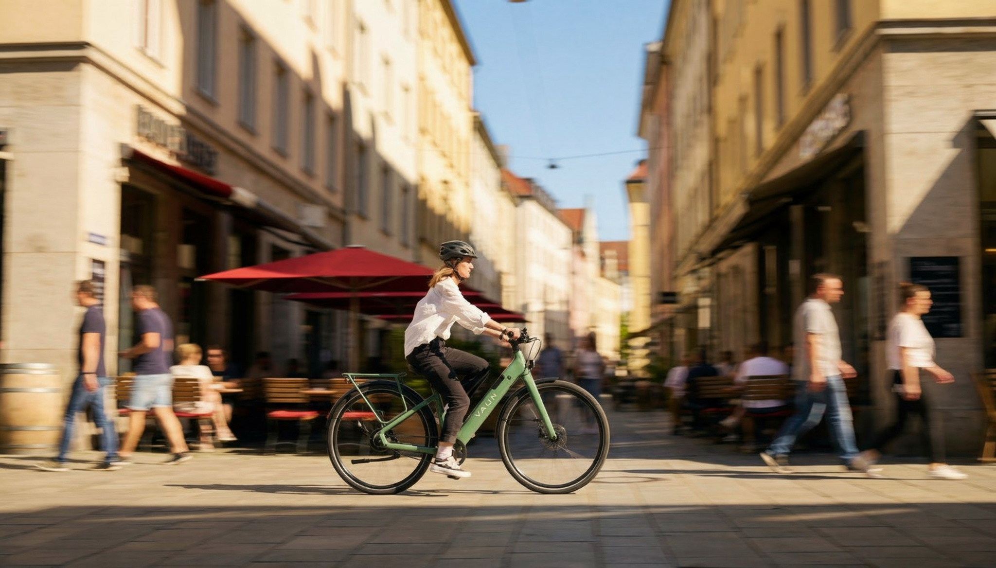 Vaun – KI-generierte Bike-Szene